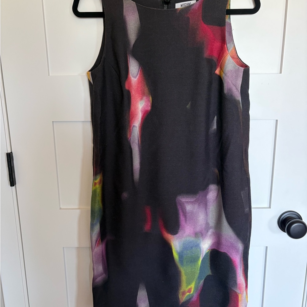 Moschino 100% virgin wool Dress. Size 4/6. NWT. MSRP $748